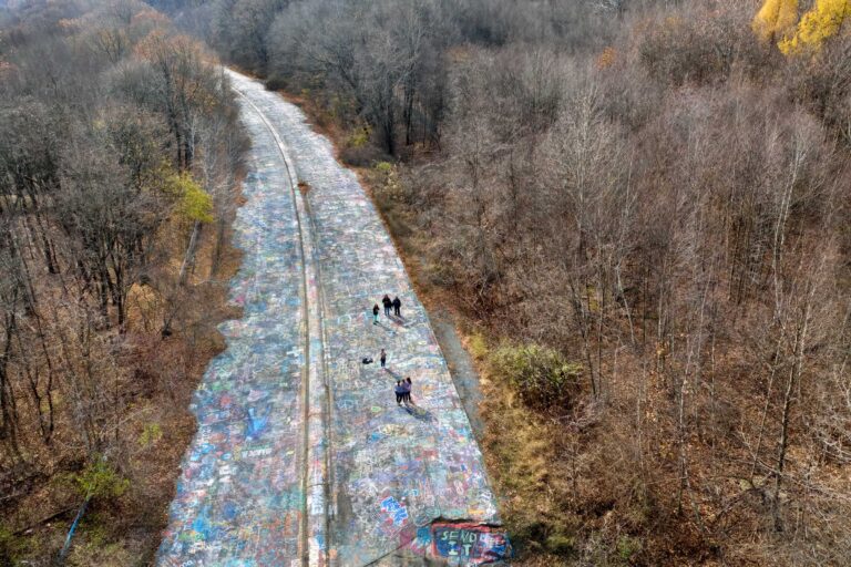 "Graffiti Road #1", Centralia, Pennsylvania, USA (2019)